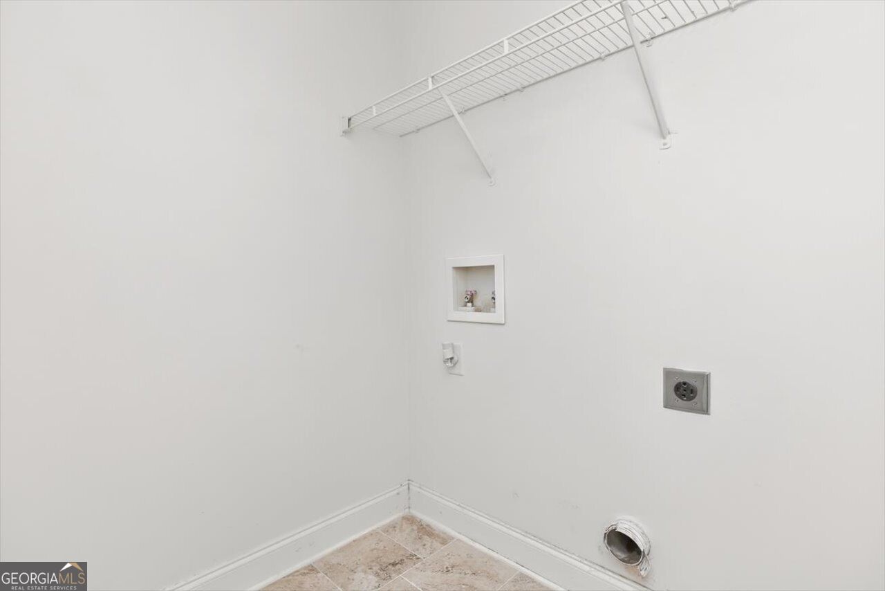 402 Sugarloaf Parkway Property Photo 24