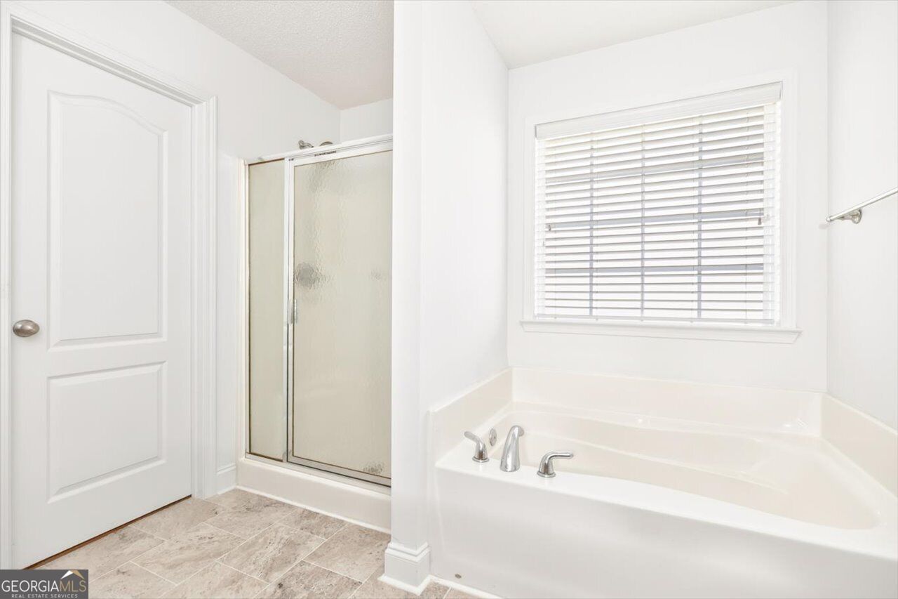 402 Sugarloaf Parkway Property Photo 30