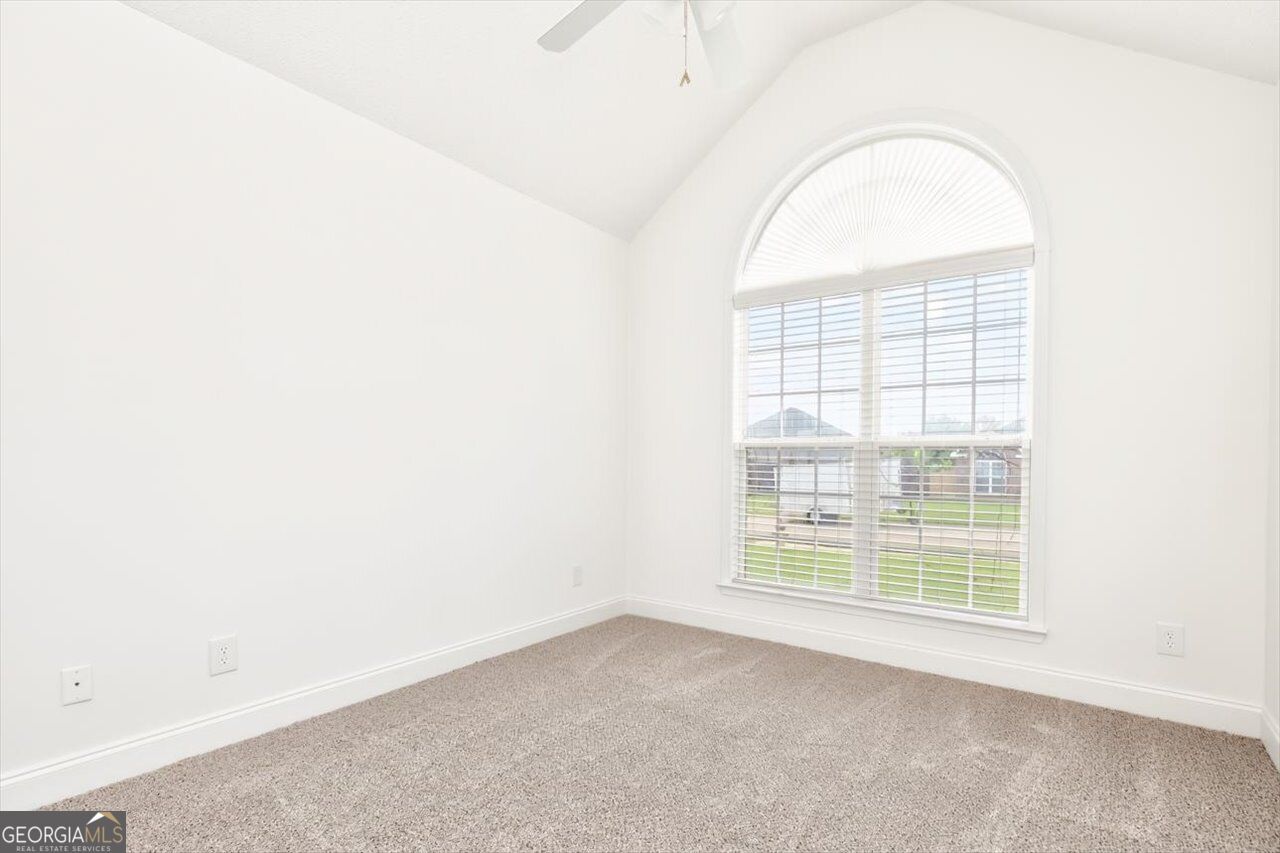 402 Sugarloaf Parkway Property Photo 38