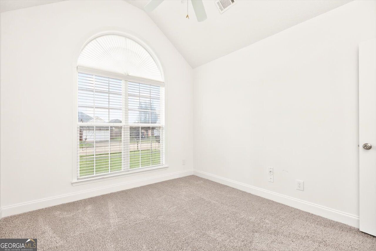 402 Sugarloaf Parkway Property Photo 39