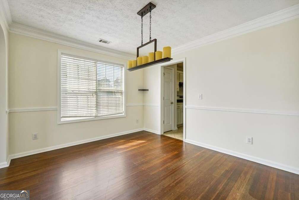 4255 Old House Drive Property Photo 9