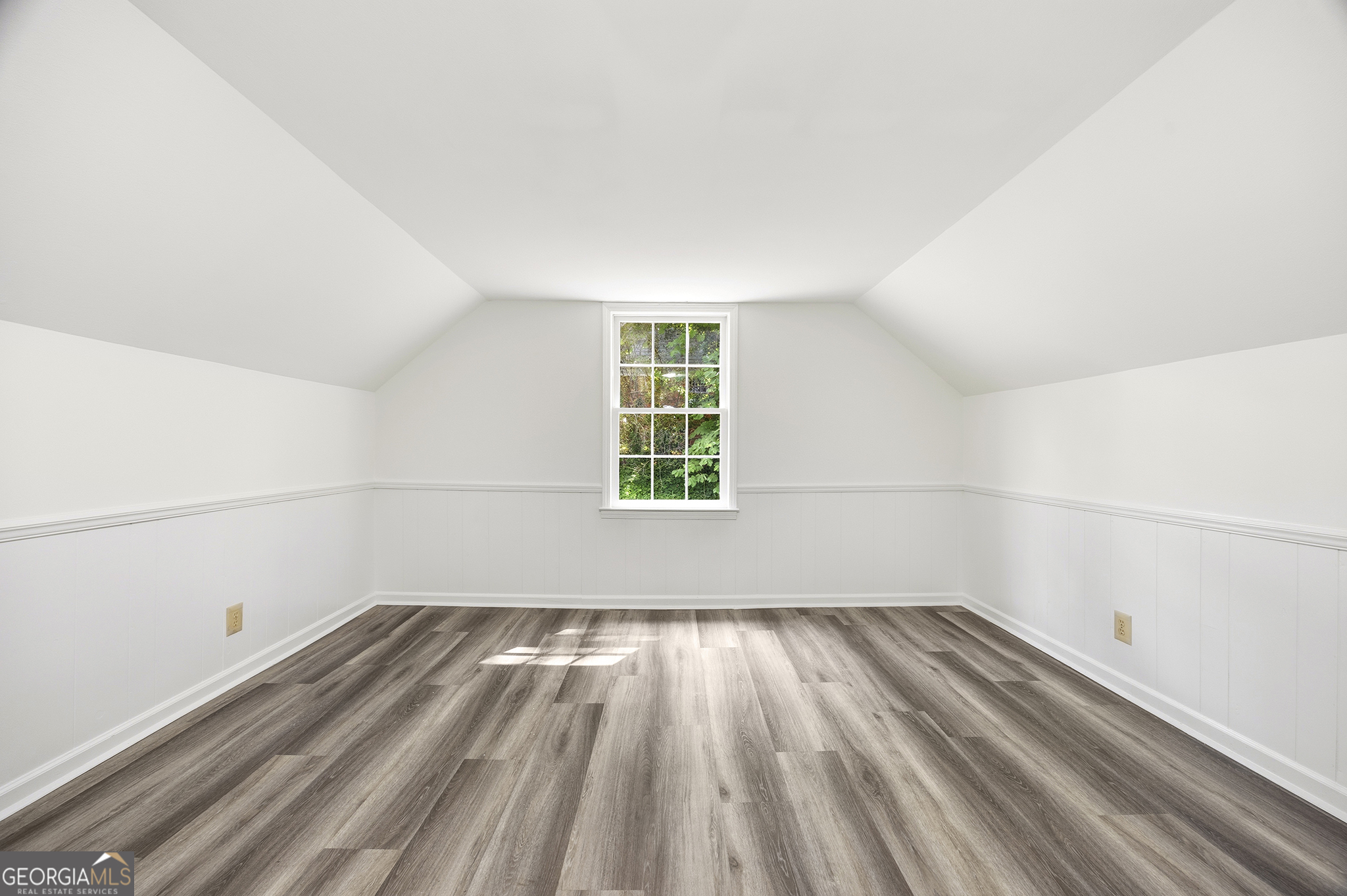 602 Commanche Drive Property Photo 28