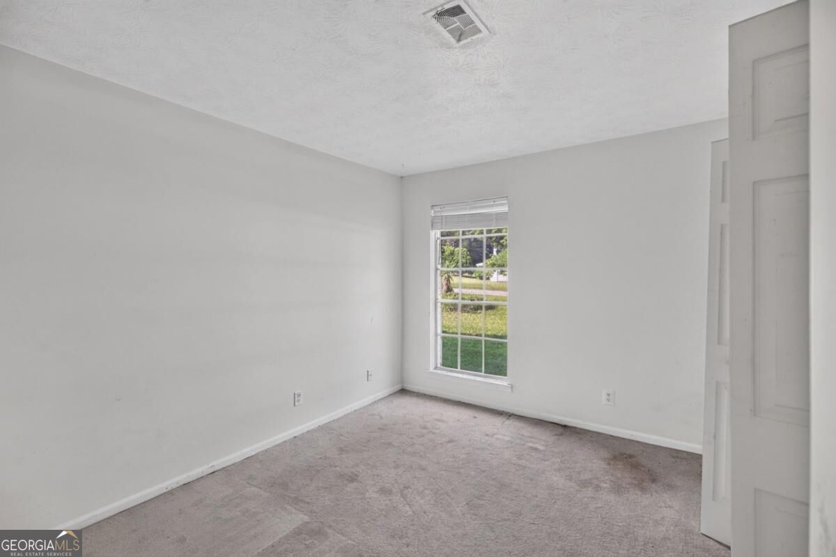 150 Woodcrest Way Property Photo 14