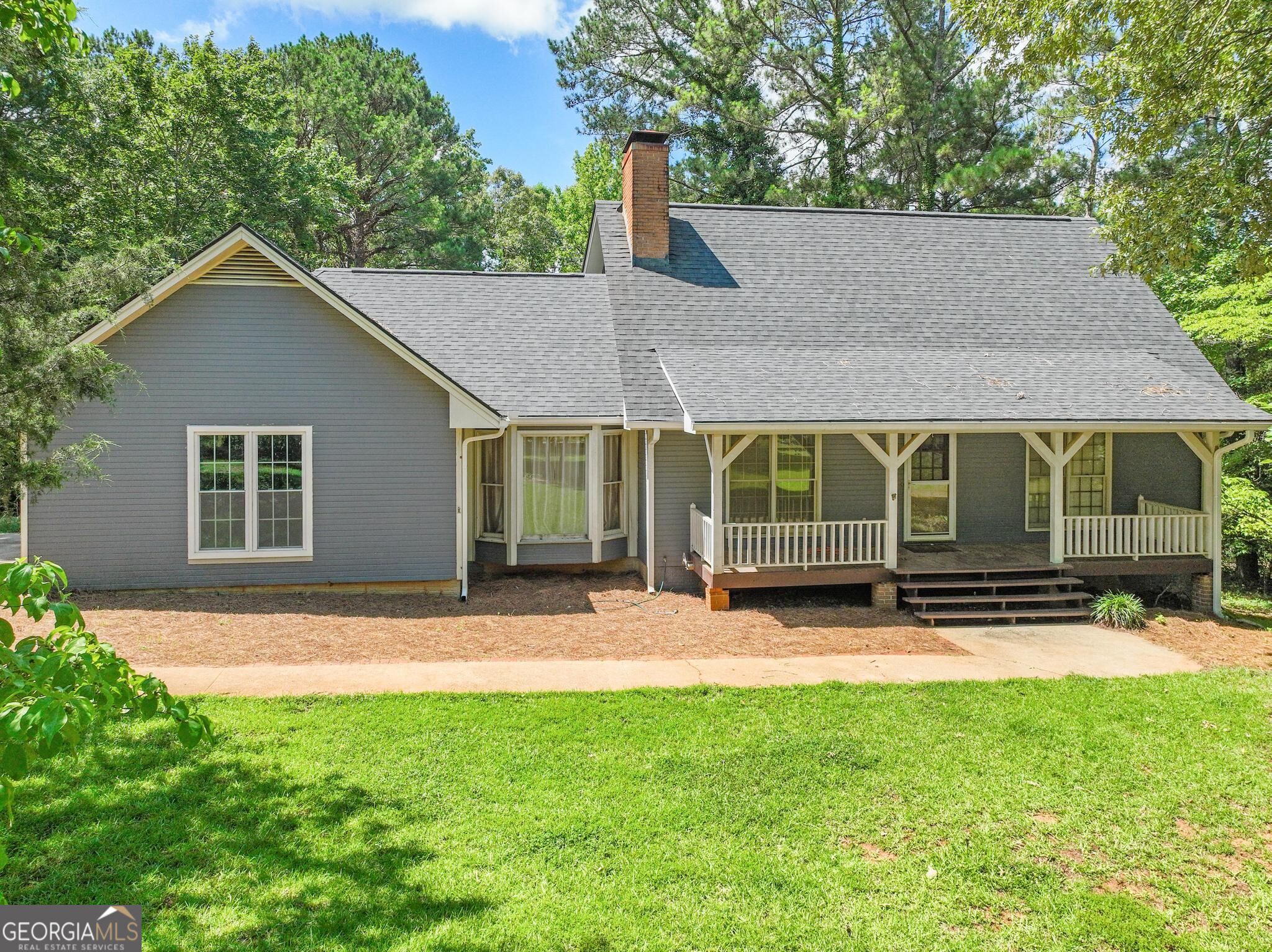 280 Wilson Drive Property Photo 1