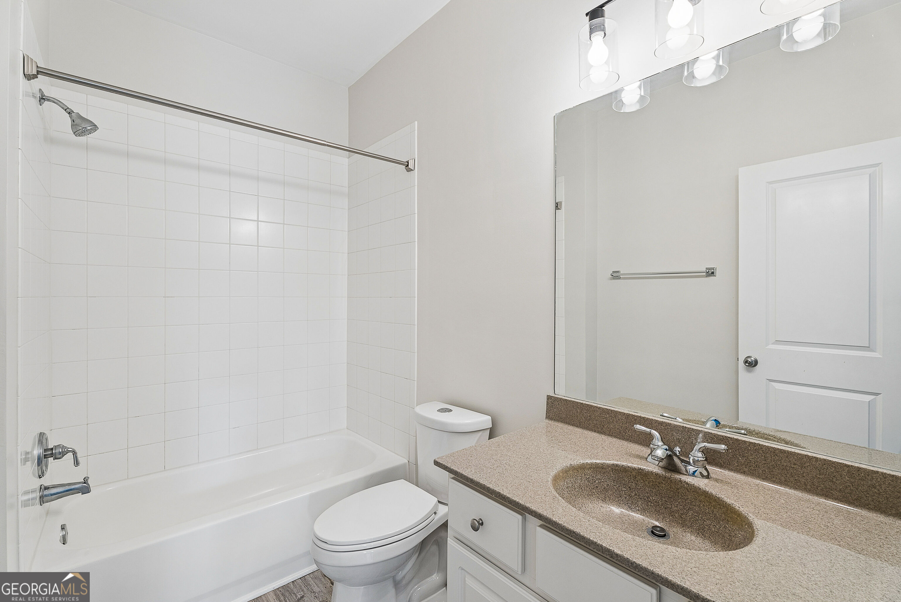 6 Oakhurst Terrace Property Photo 37