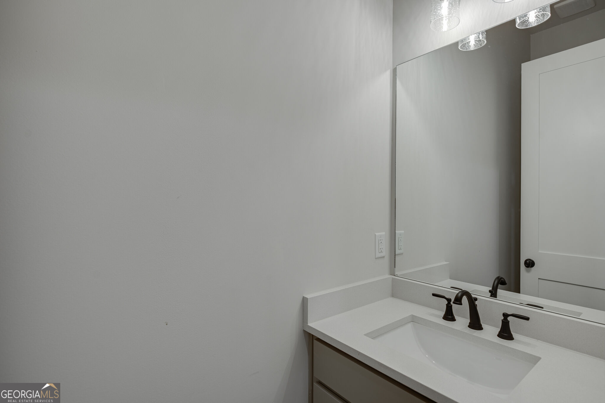 321 Lake Vista Drive Property Photo 29