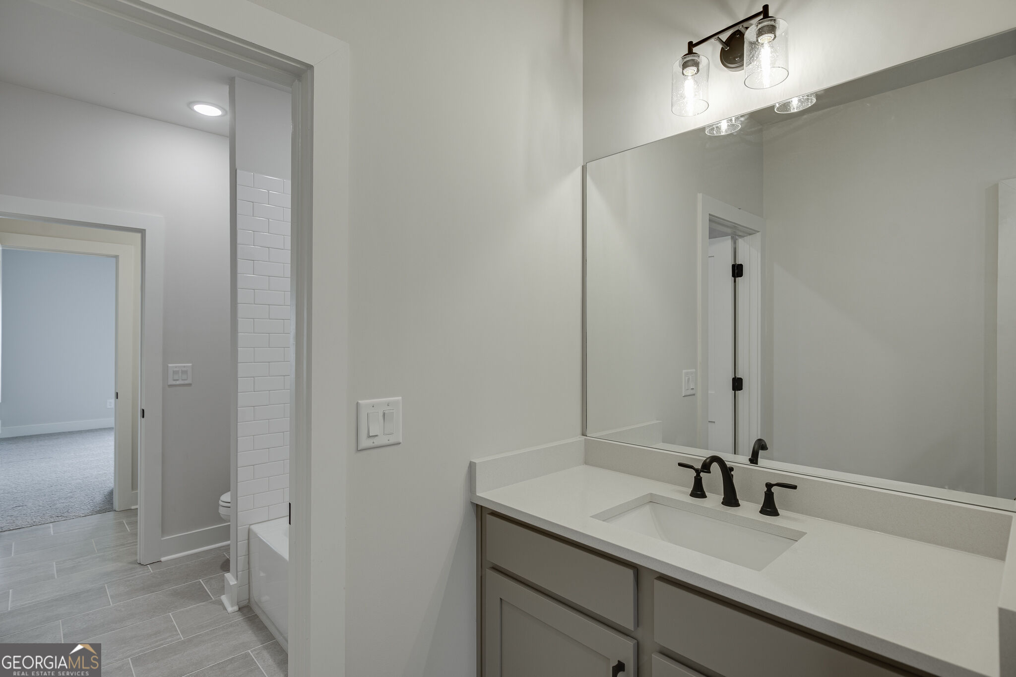 321 Lake Vista Drive Property Photo 42