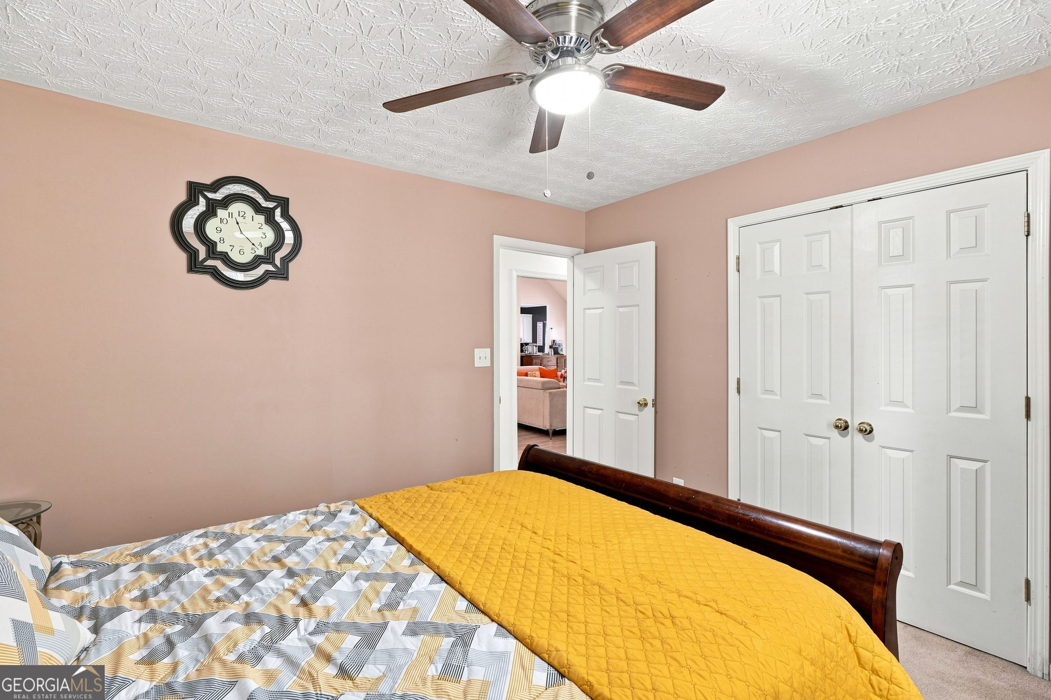212 Vernon Walk Property Photo 15