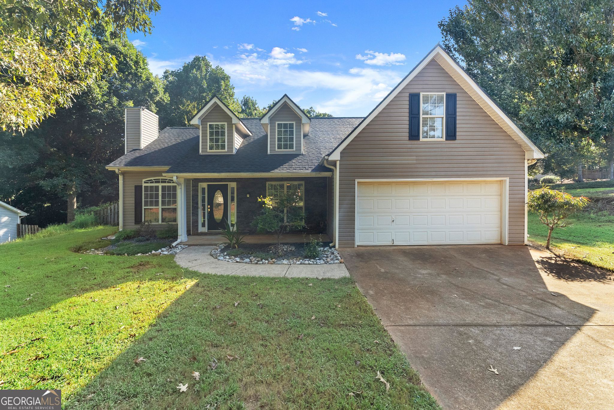 61 Hawthorne Drive Property Photo 1