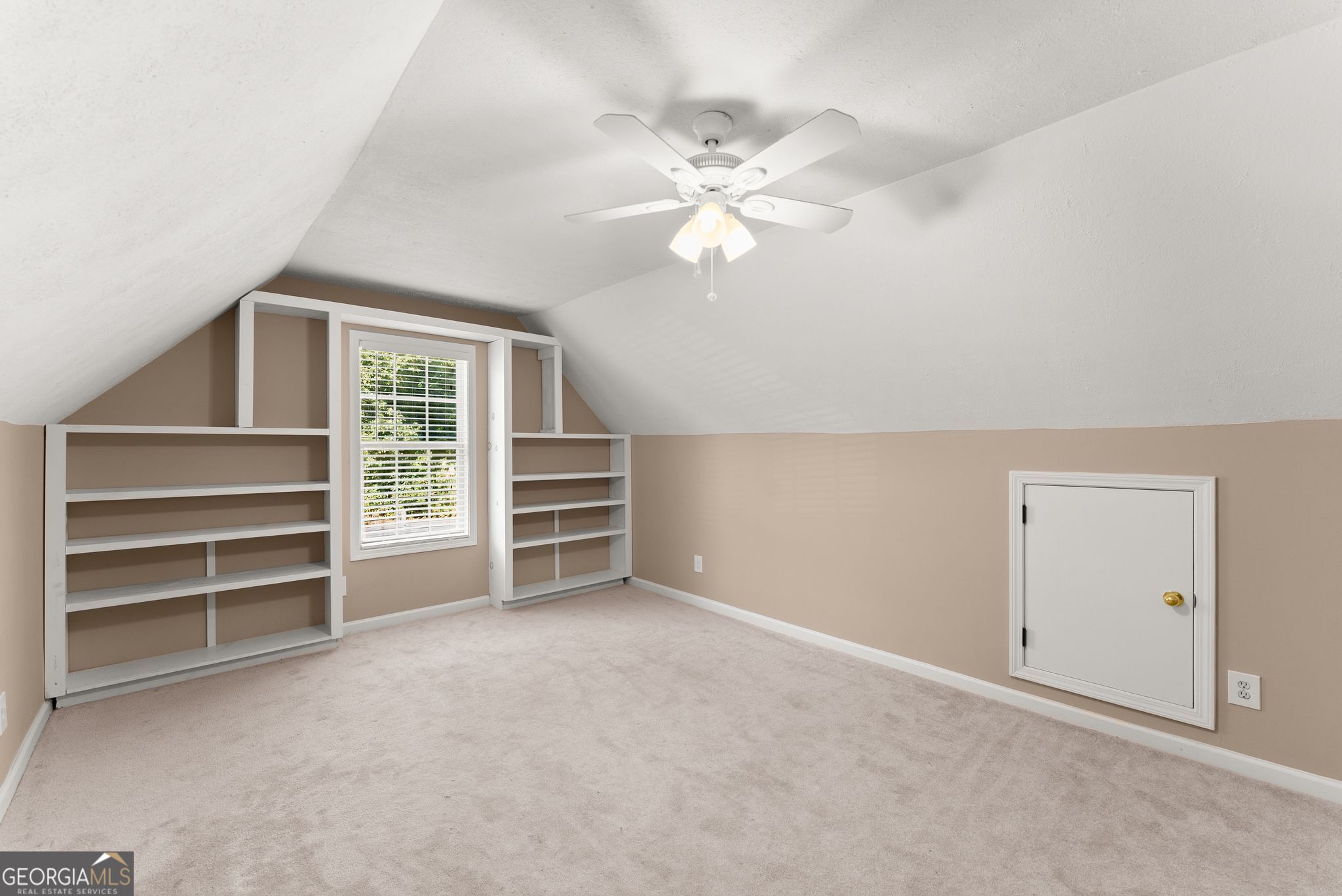 61 Hawthorne Drive Property Photo 33