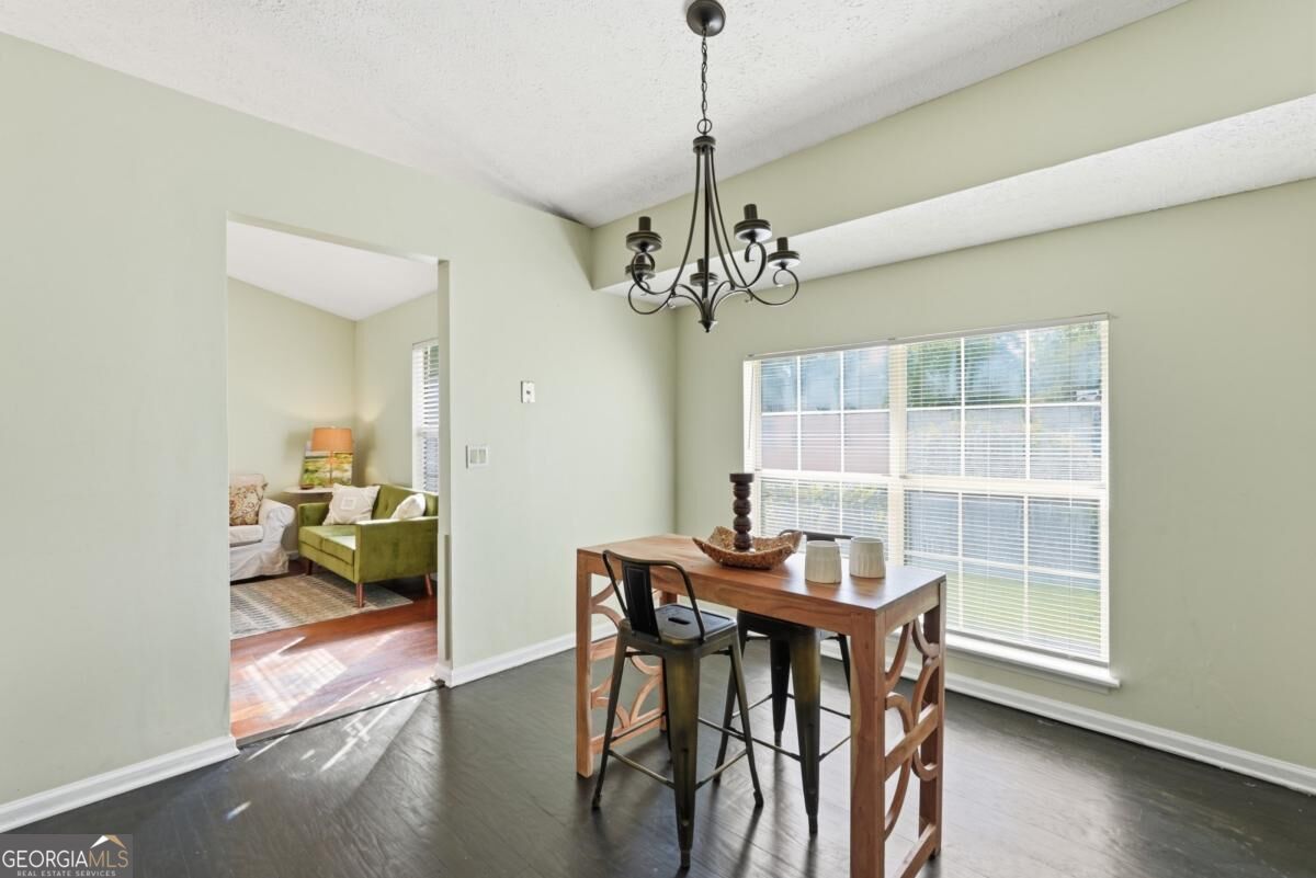 2 E White Hawthorne Drive Property Photo 14