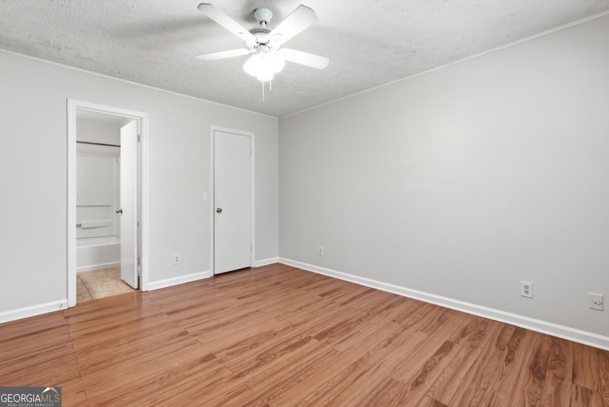 2 E White Hawthorne Drive Property Photo 17
