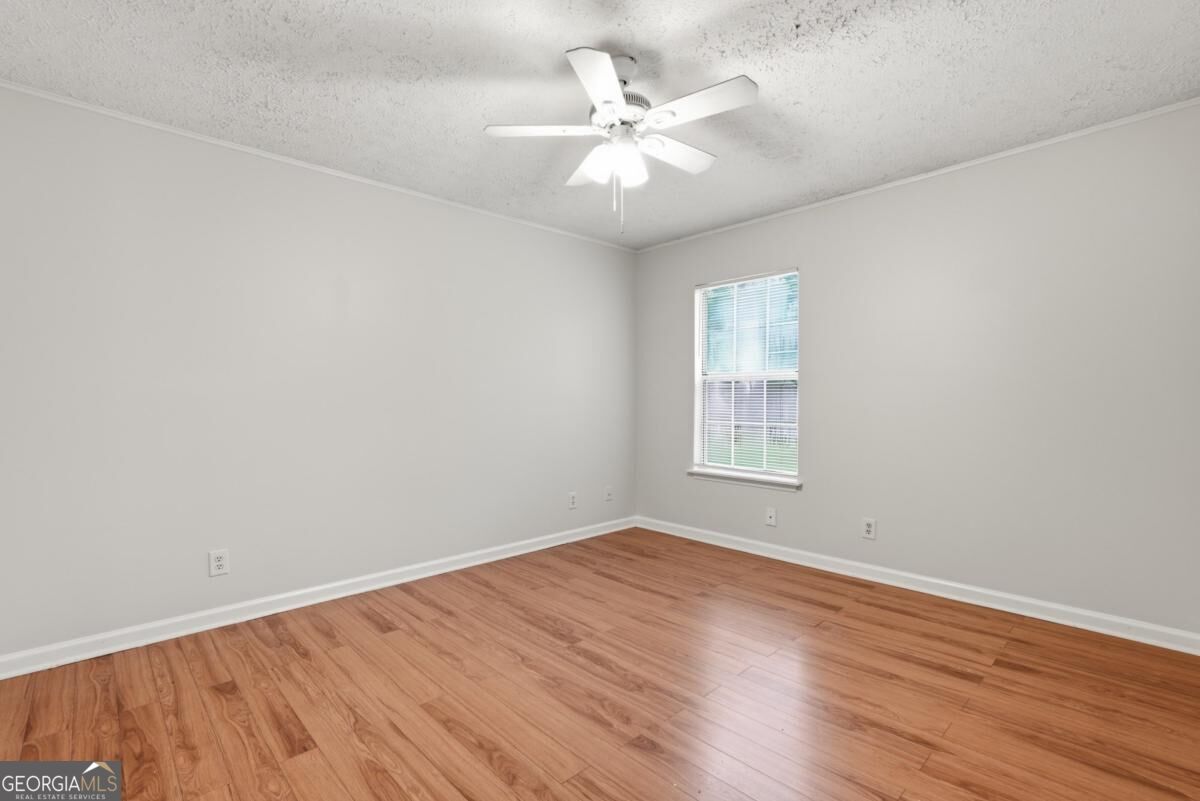 2 E White Hawthorne Drive Property Photo 18