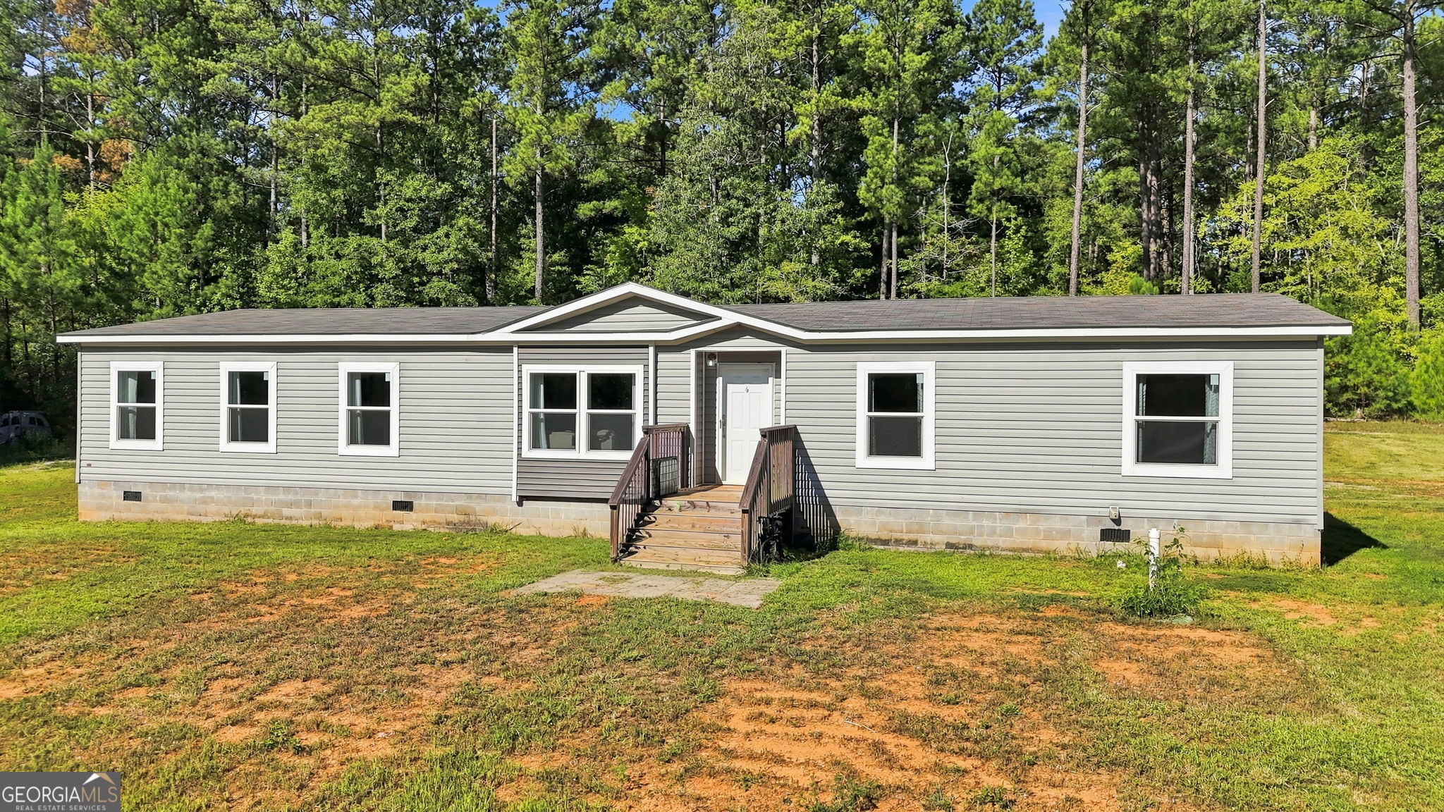 1750 Oakland Road Property Photo 3