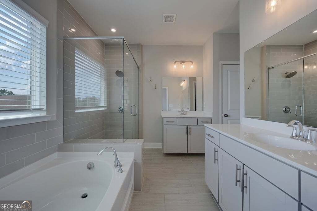 327 Hudson Way Property Photo 14