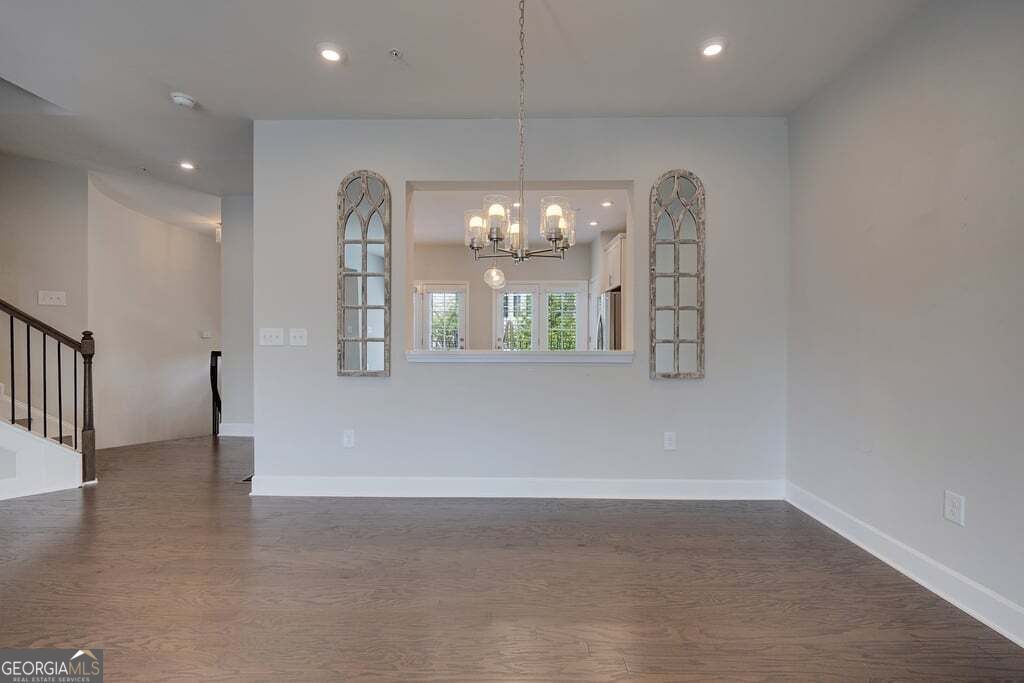 327 Hudson Way Property Photo 28