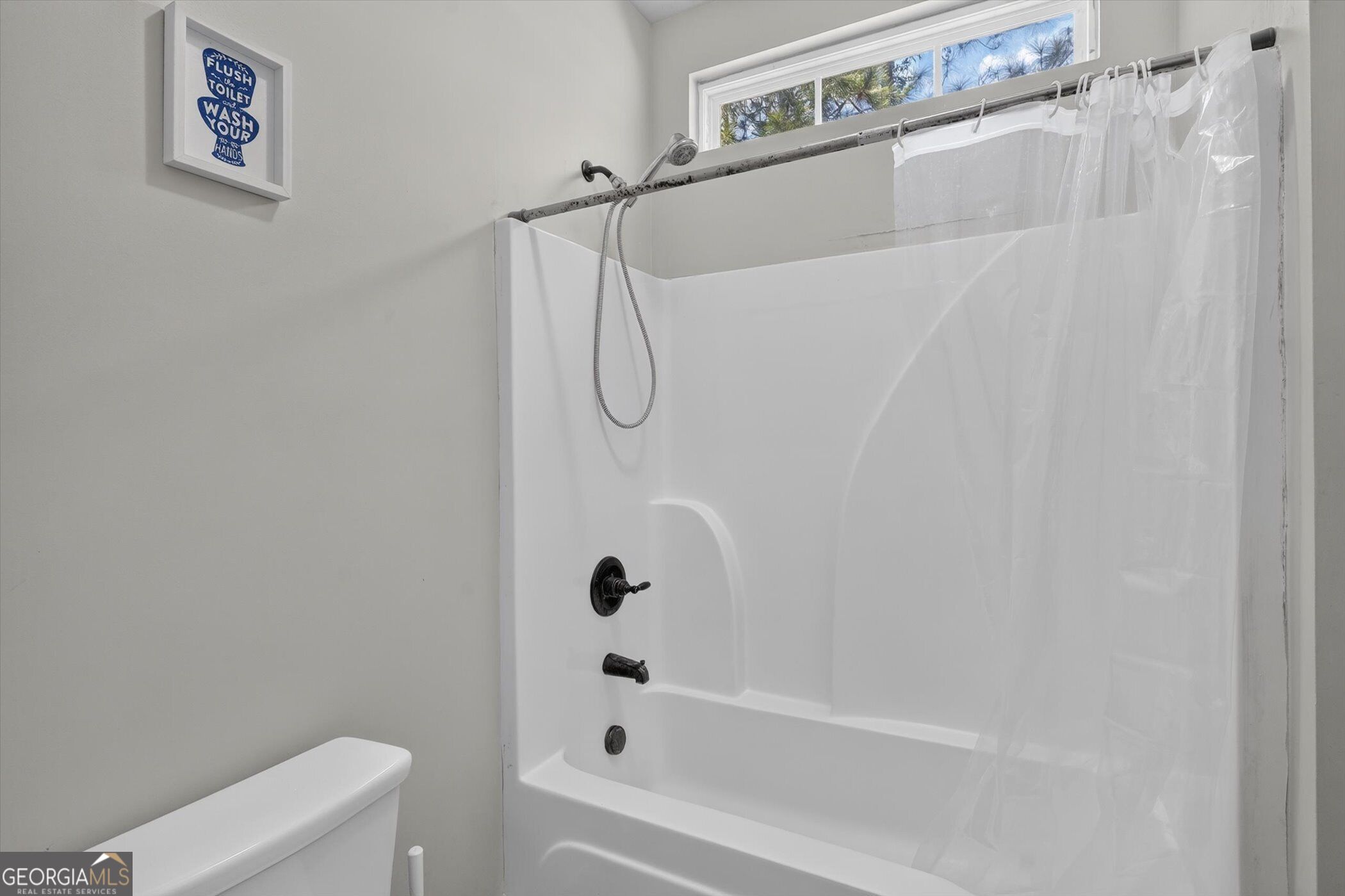 401 Coles Way Property Photo 36