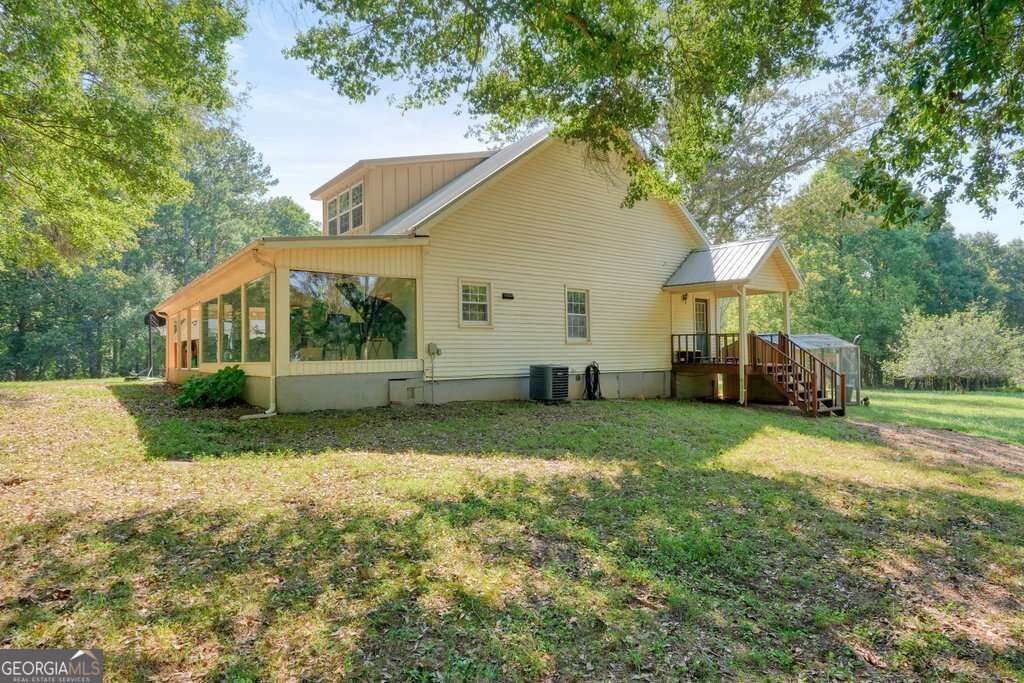 1165 Bartow Street Property Photo 7