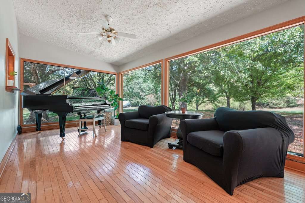 1165 Bartow Street Property Photo 28