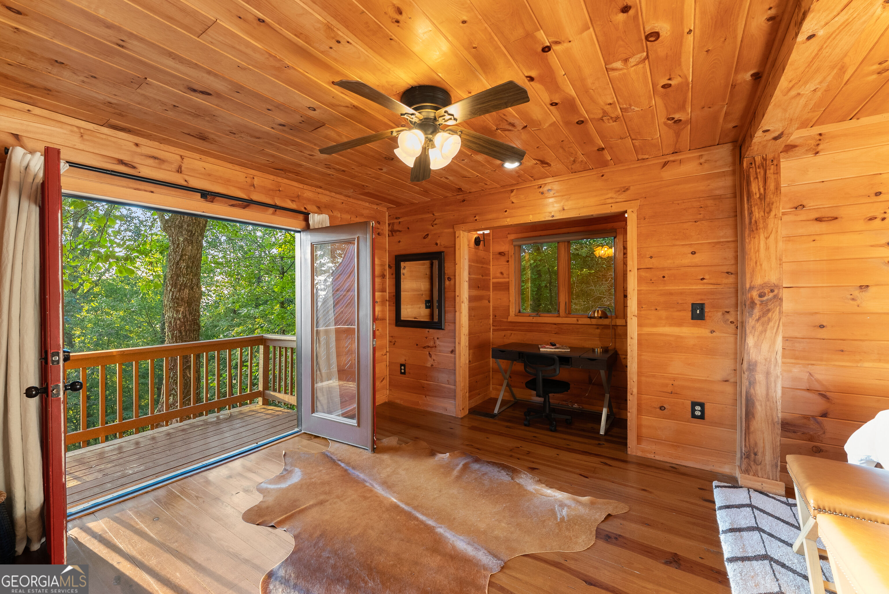 144 Point Of View Road Property Photo 34