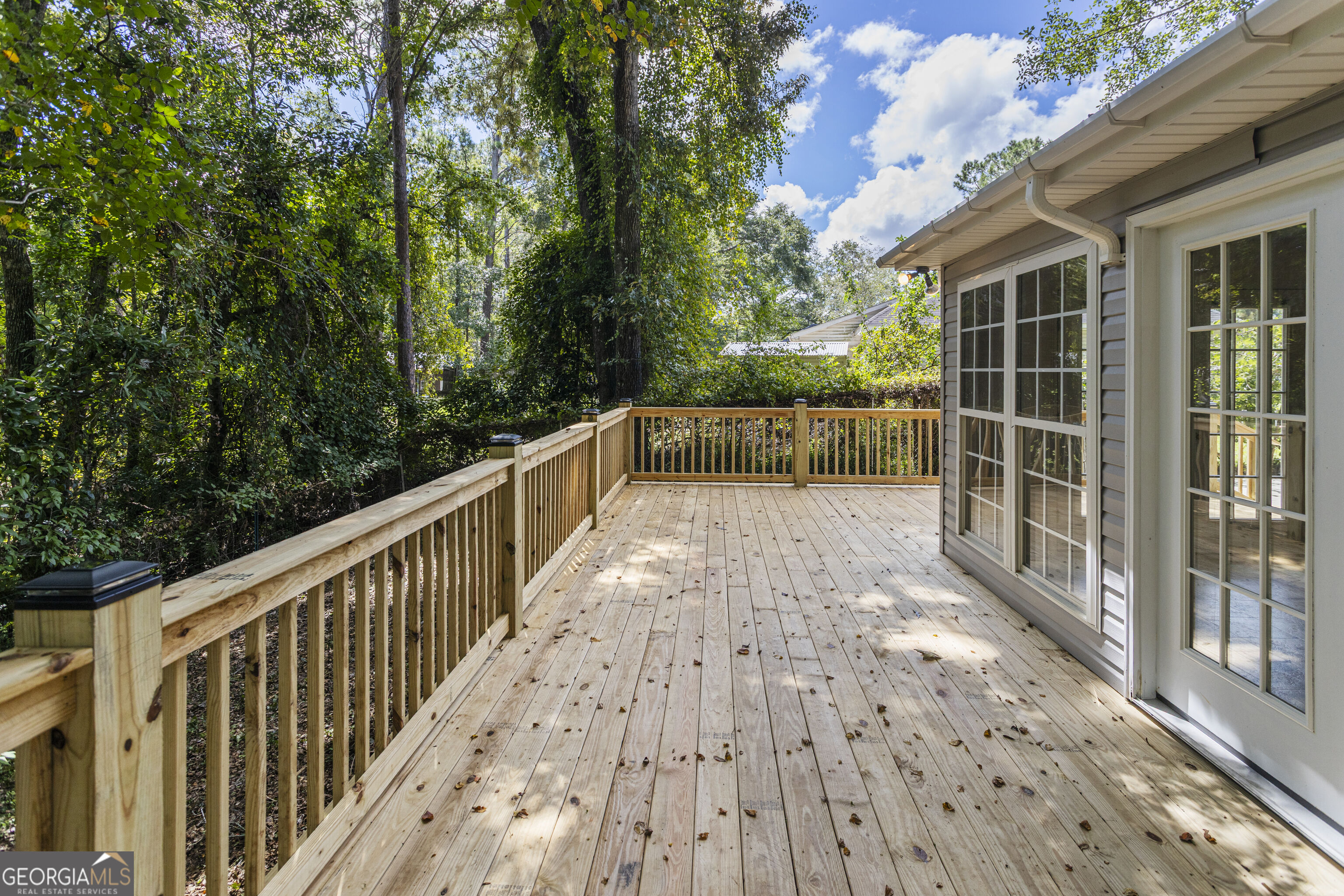 2131 Alexis Drive Property Photo 6