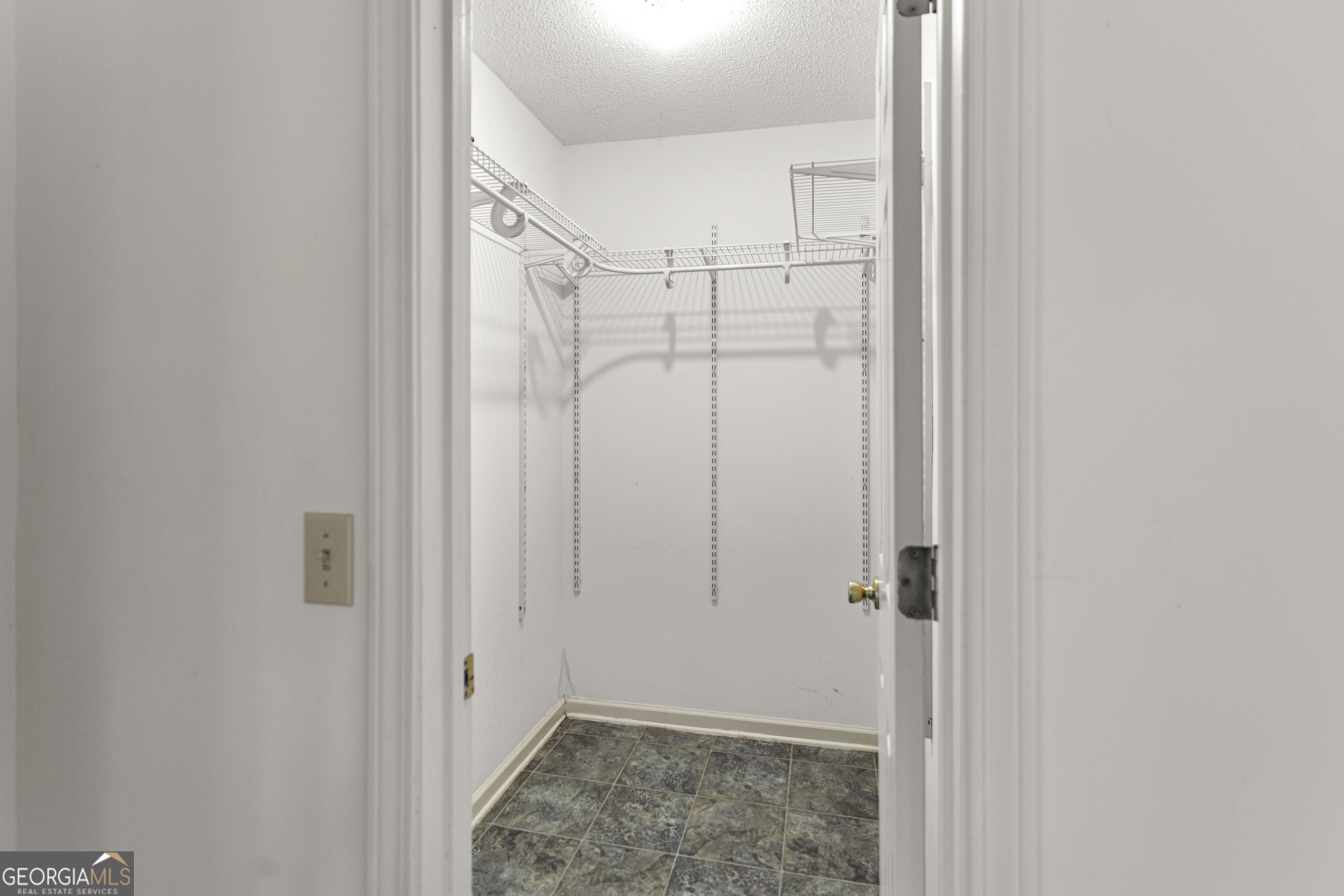 2131 Alexis Drive Property Photo 21