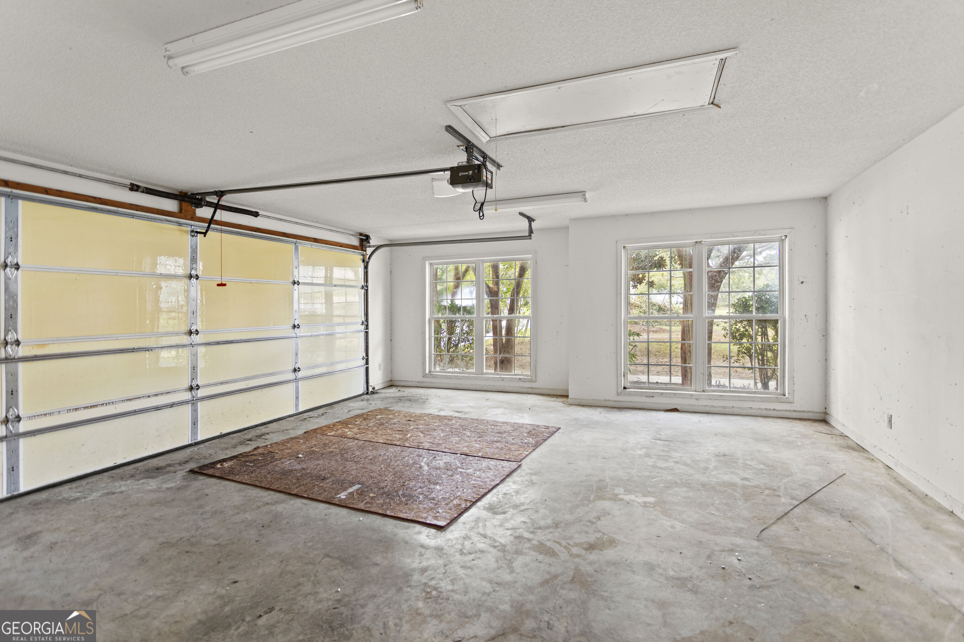 2131 Alexis Drive Property Photo 30
