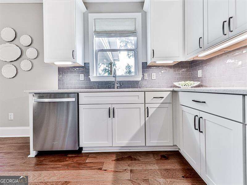 266 Fountain Oak Way Property Photo 15