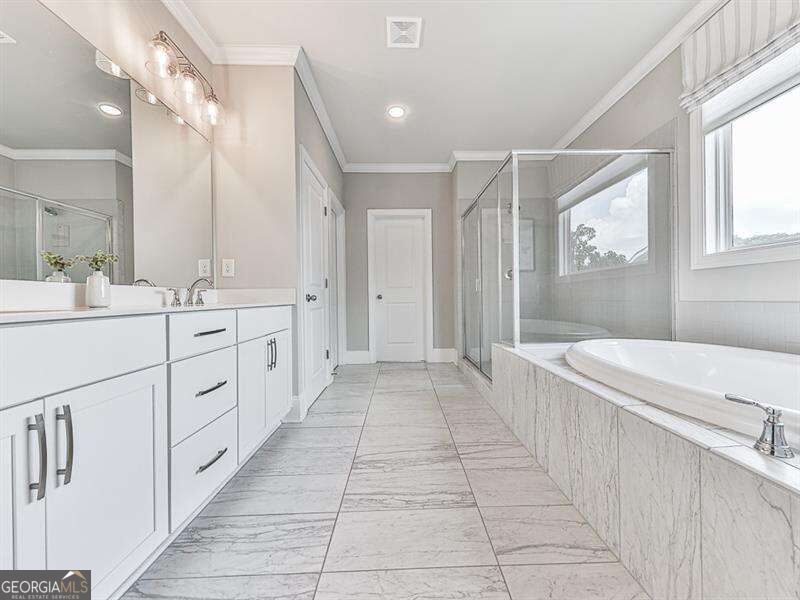 266 Fountain Oak Way Property Photo 23