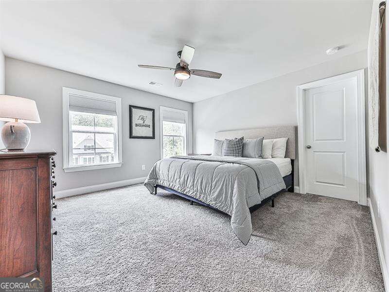 266 Fountain Oak Way Property Photo 32