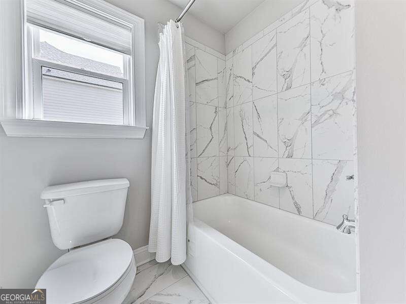 266 Fountain Oak Way Property Photo 35