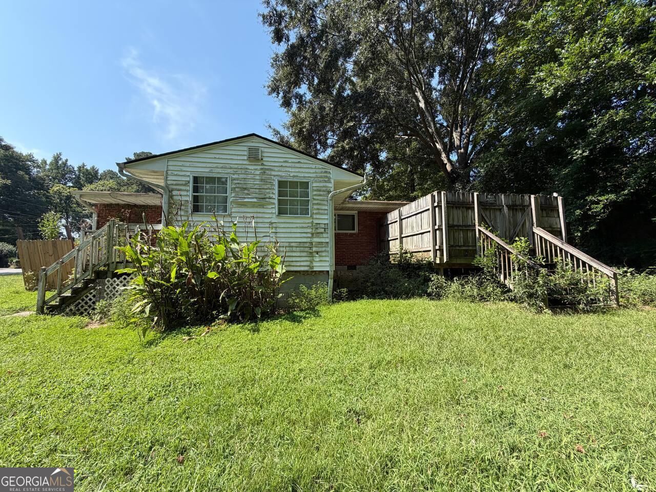 7344 Howard Circle Property Photo 5
