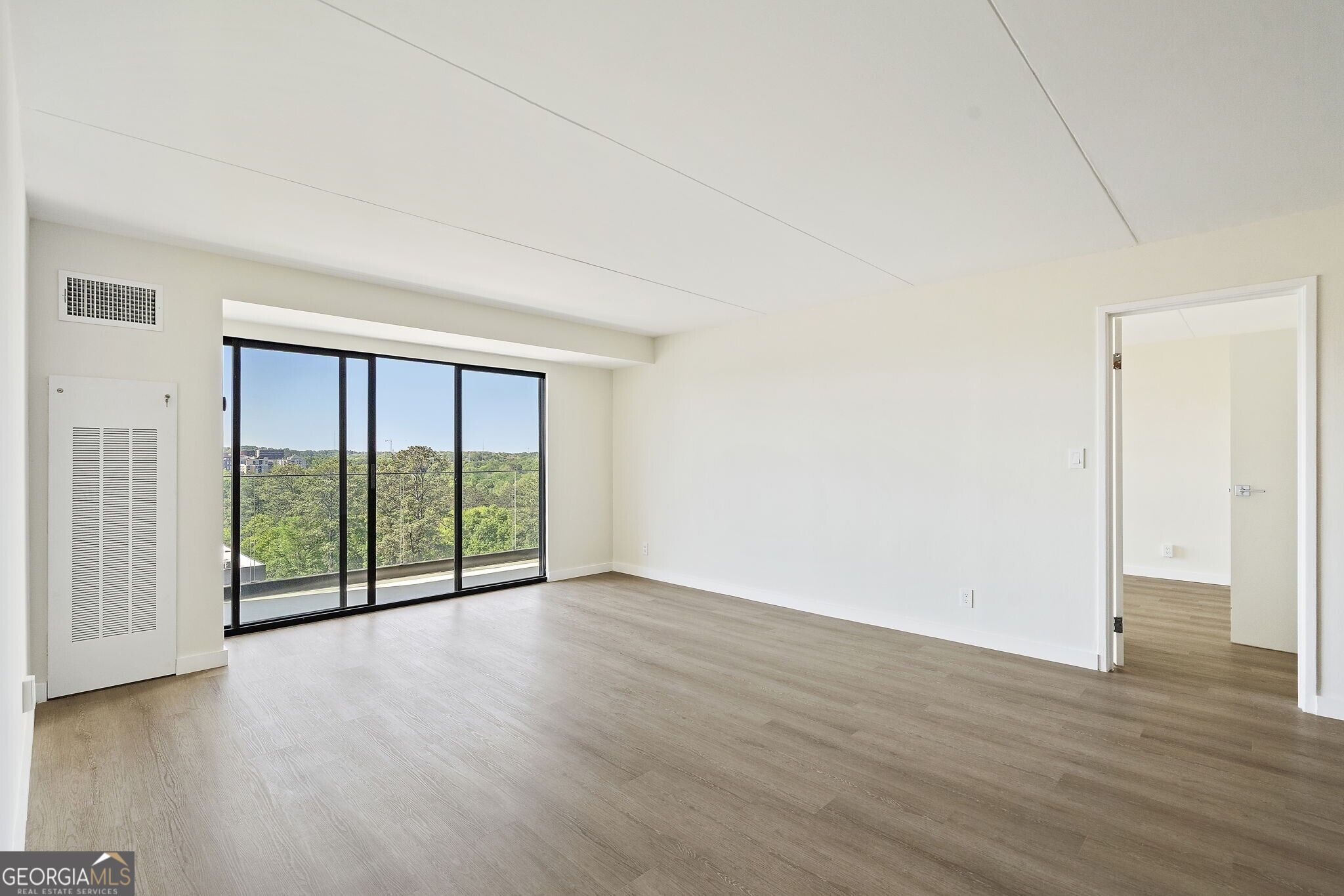 2460 Peachtree Road Ne # 512 Property Photo 16