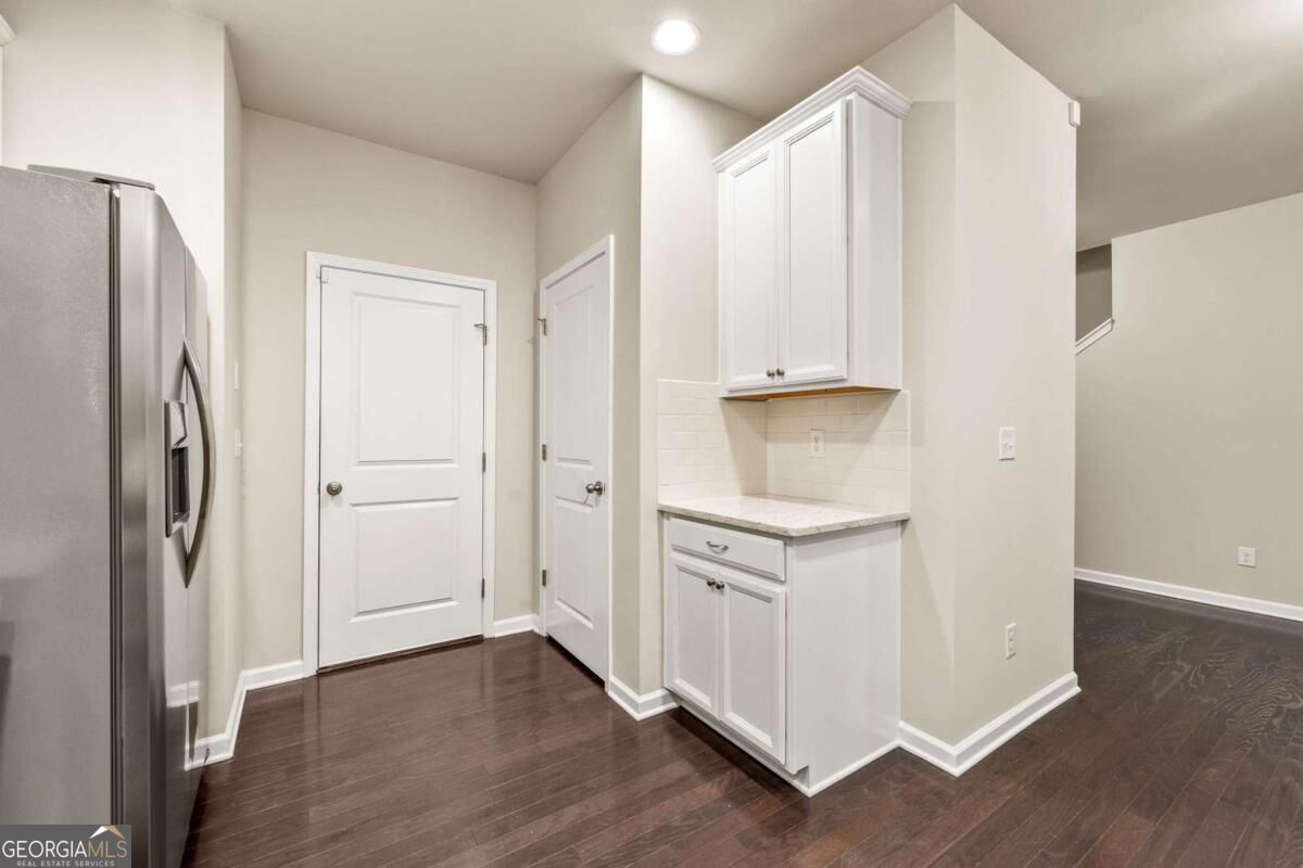 2698 Village Park Bend Property Photo 9