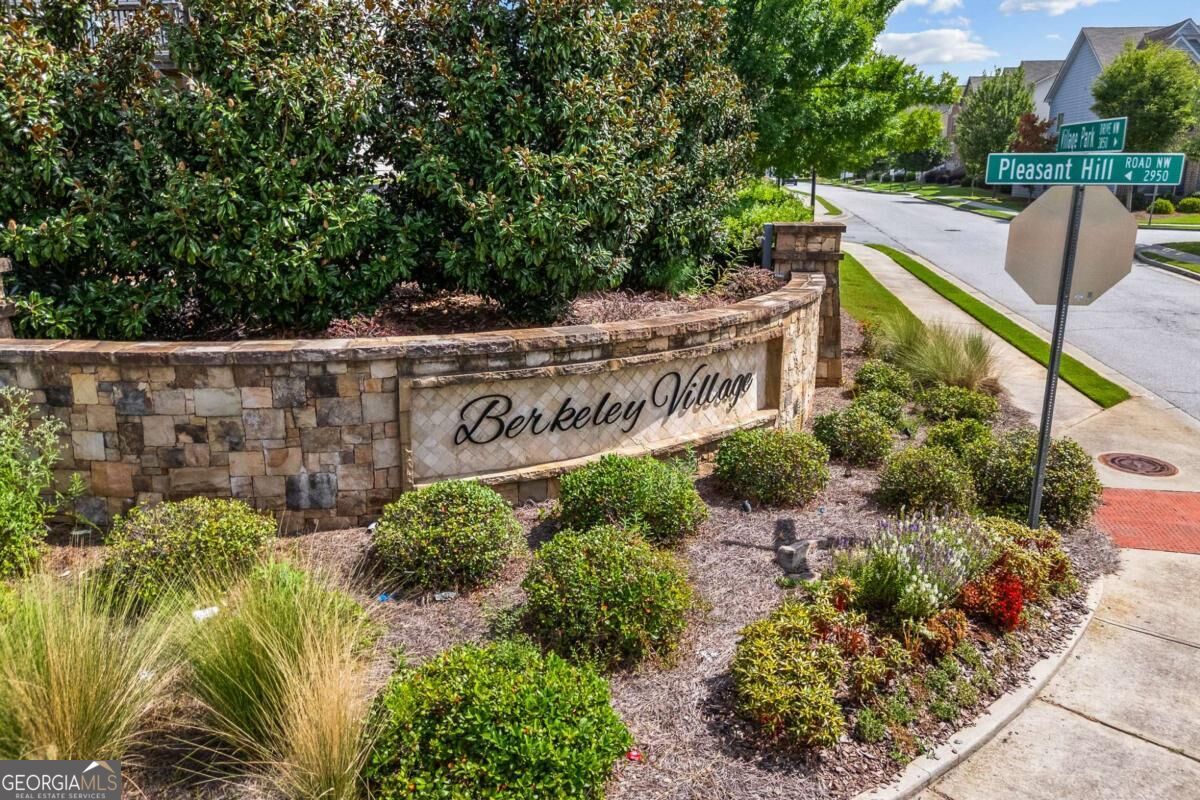 2698 Village Park Bend Property Photo 46