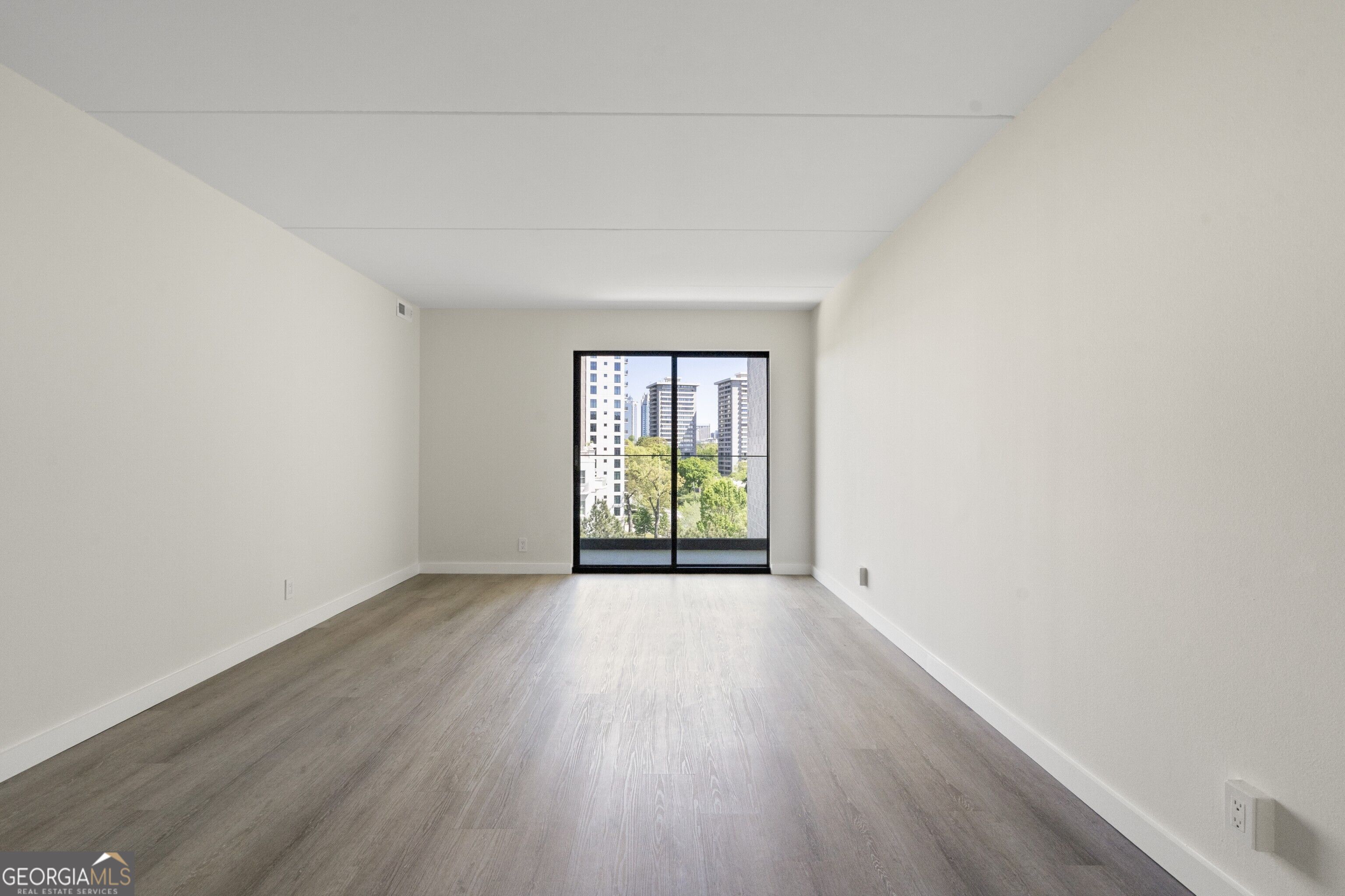 2460 Peachtree Road Ne # 608 Property Photo 19