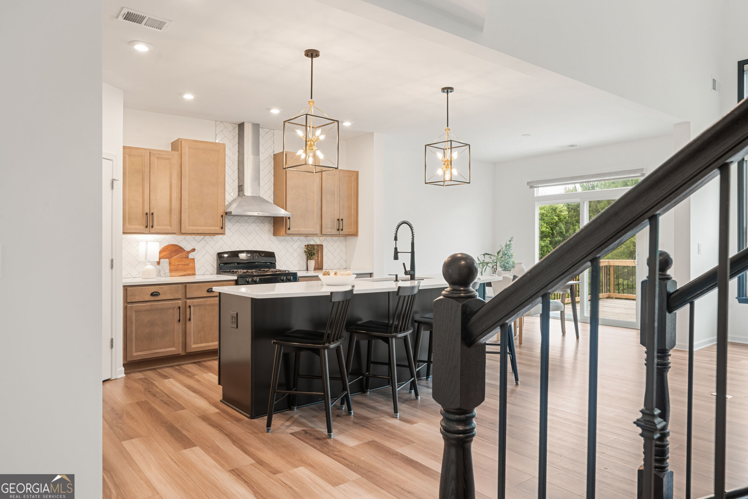 8150 Scenic Ridge Way Property Photo 8