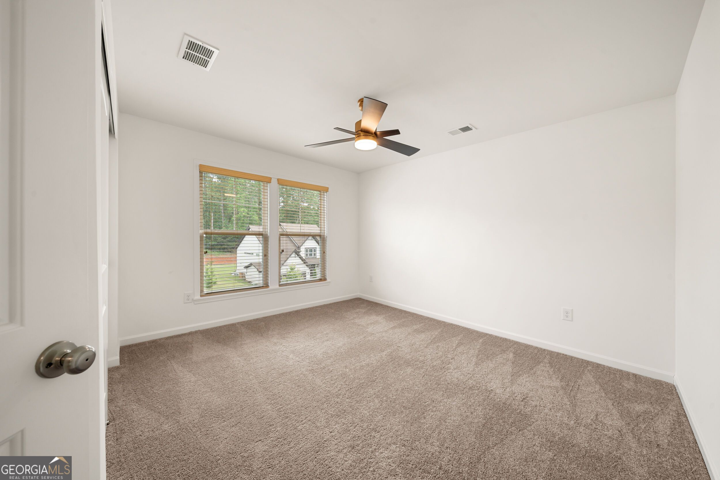 8150 Scenic Ridge Way Property Photo 21