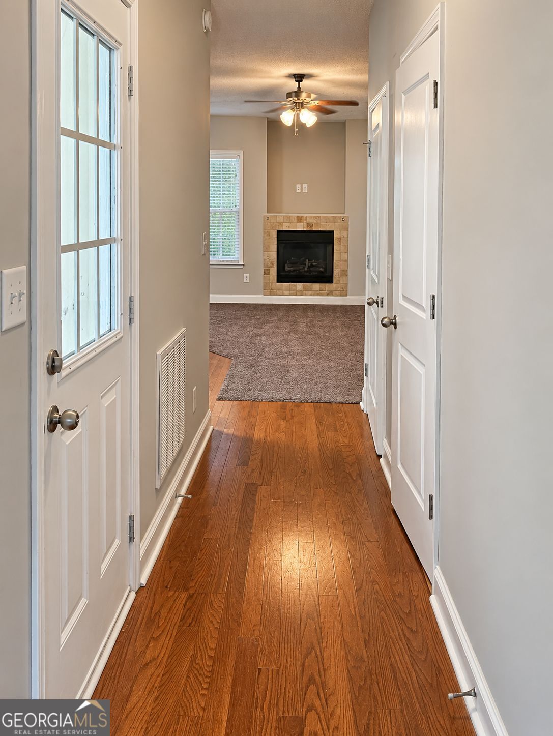 104 Cottage Circle Property Photo 2