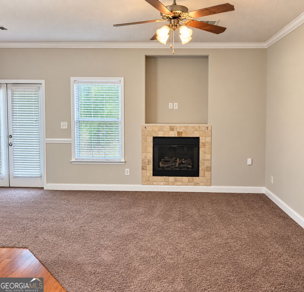 104 Cottage Circle Property Photo 5
