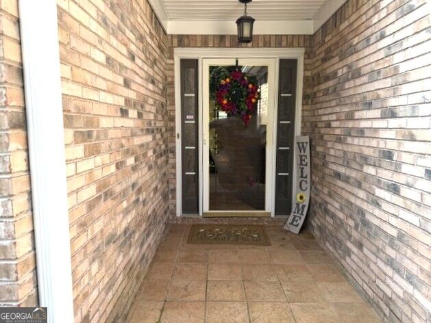 1102 Strath Clyde Way Property Photo 3