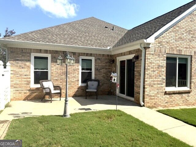 1102 Strath Clyde Way Property Photo 24