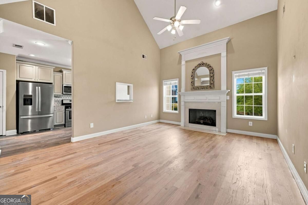 102 Colonial Circle Nw Property Photo 12