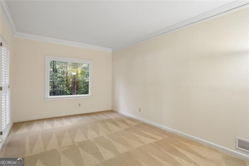1090 Applecross Drive Property Photo 38
