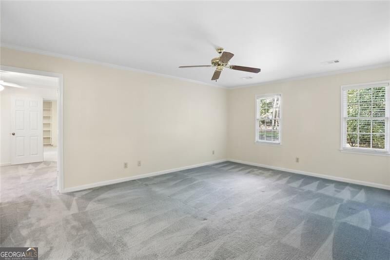 1090 Applecross Drive Property Photo 40