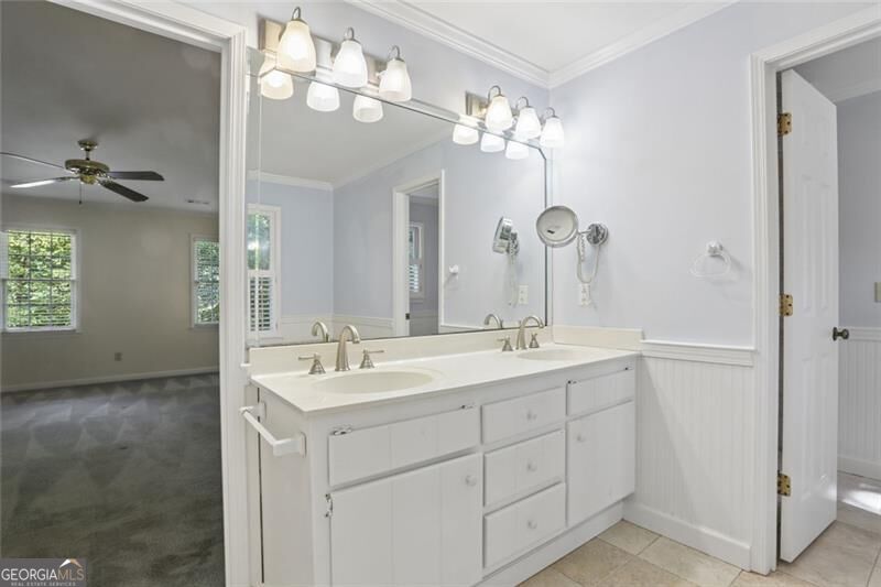 1090 Applecross Drive Property Photo 43
