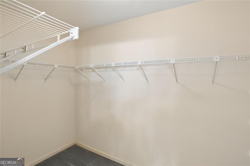 1090 Applecross Drive Property Photo 45