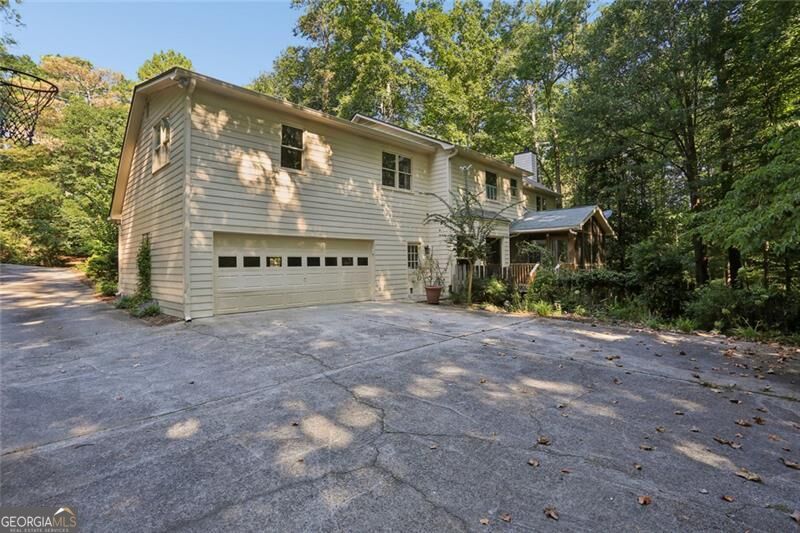 1090 Applecross Drive Property Photo 58