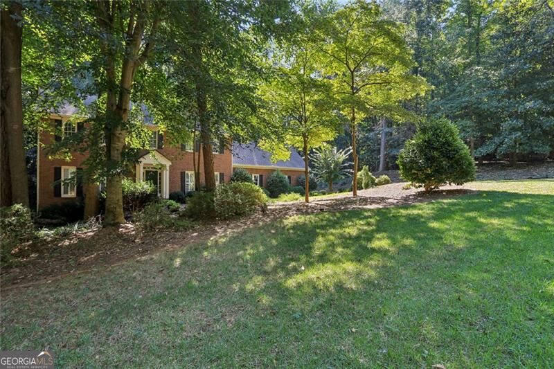 1090 Applecross Drive Property Photo 62