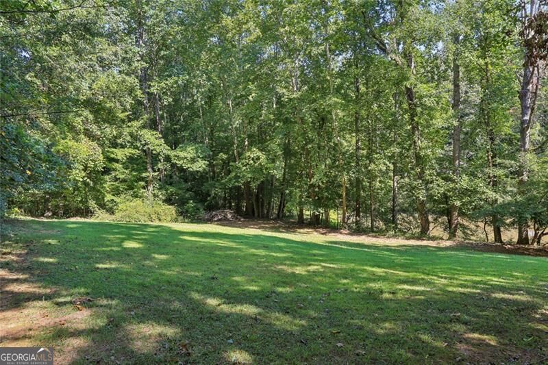 1090 Applecross Drive Property Photo 68